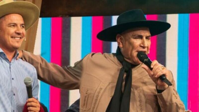 El Chaqueño Palavecino y grandes figuras del folklore actuarán gratis esta noche en Salta. Festival Chango Nieto